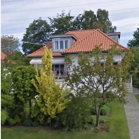 I Rolig Villakvarter, Beliggenhed * Odense